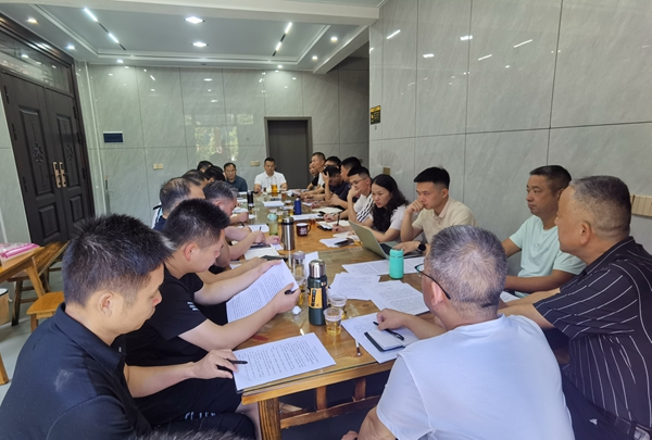 破局突围谋发展 五年蓝图明方向——湘阴县知源学校行政班子赴炎陵开展专题学习
