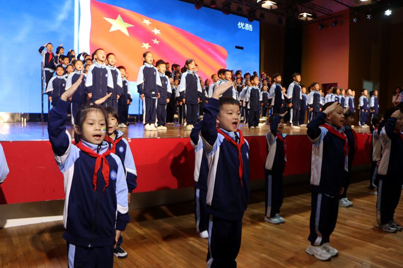 携手育新芽,共待满园春——知源学校小学部一、二年级家长会圆满结束