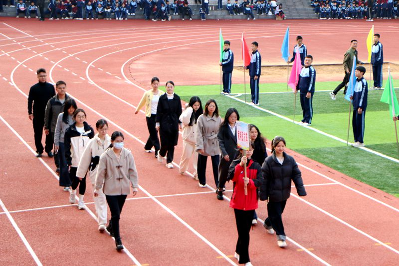 青春正当时,艺体展风华——湘阴县知源学校小初部第九届体育艺术节盛大开幕!