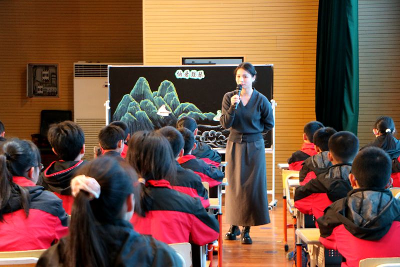 深化教学实践,彰显学科特色 ——知源学校小学部举行第九届“知源杯”教学竞赛决赛(语文 艺体科)