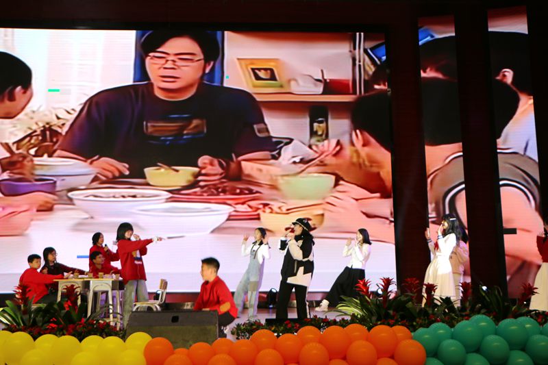 骏马迎春展新卷  弦歌廿载续华章 ——知源学校2026年元旦文艺汇演精彩落幕