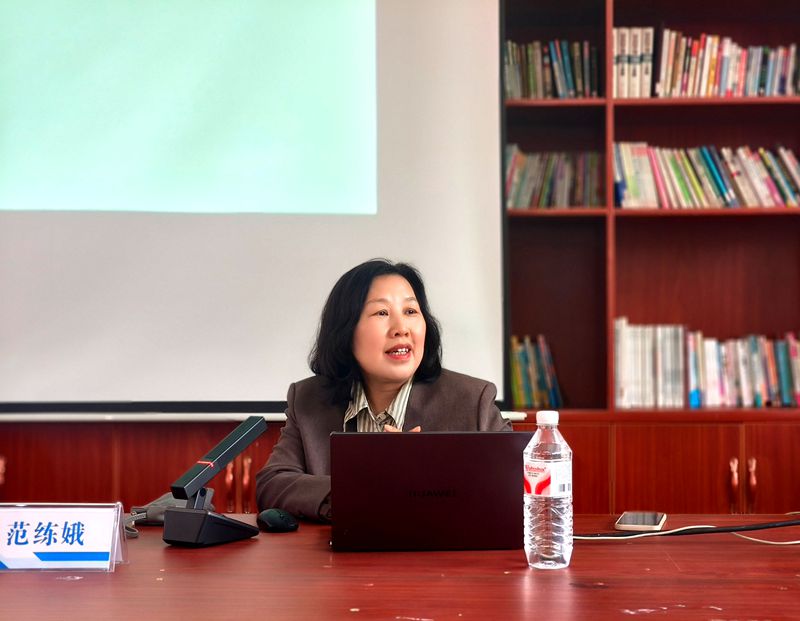 优课引路明方向  专家领航备中考 ——知源学校成功承办湘阴县2026年初中学业水平考试语文、历史分科会