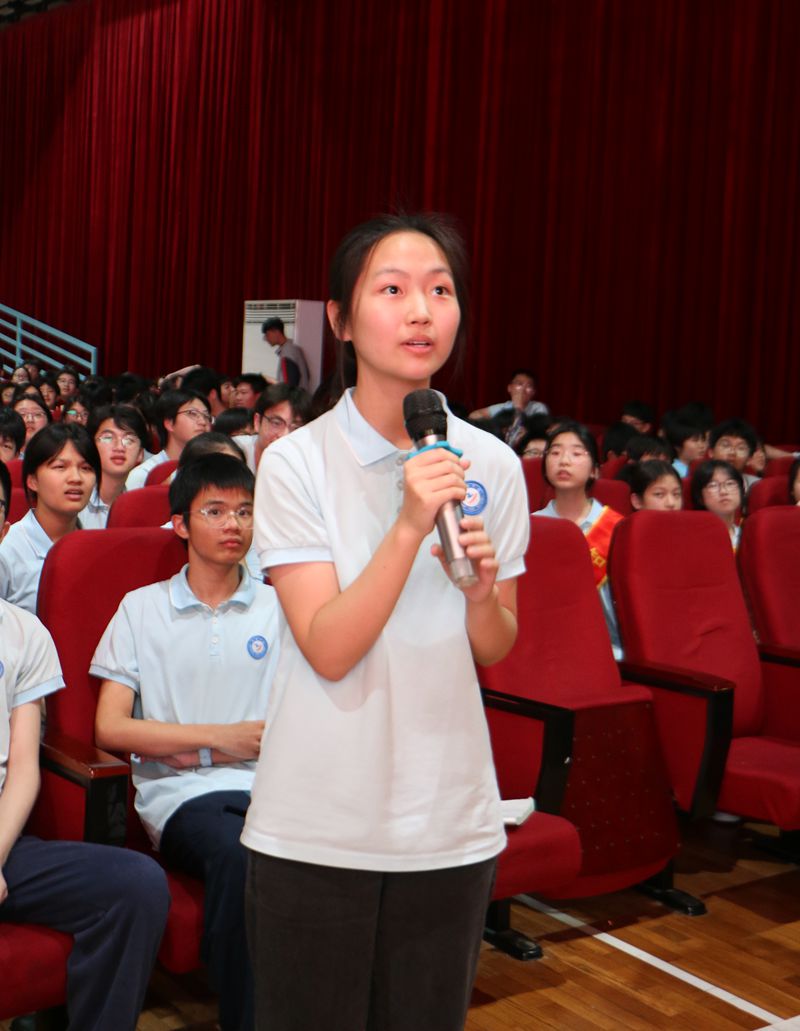 “铭记百年路，奋进新征程” ——知源学校初中部第五届党史知识抢答赛圆满举行